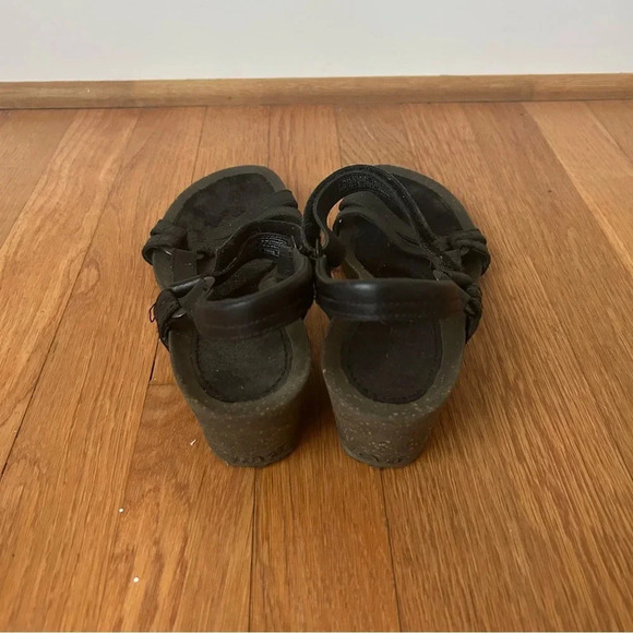 Teva Women’s Ventura Cork Black Brown Ankle Strap Wedge Leather Sandals Size 8 - Picture 4 of 6